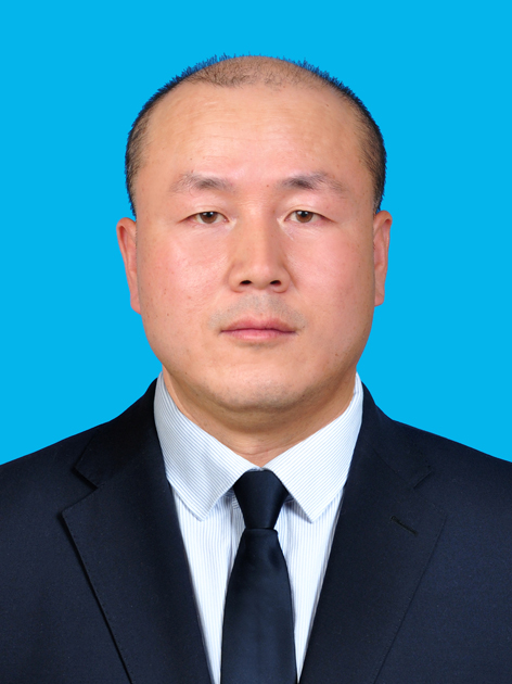 谢富军 